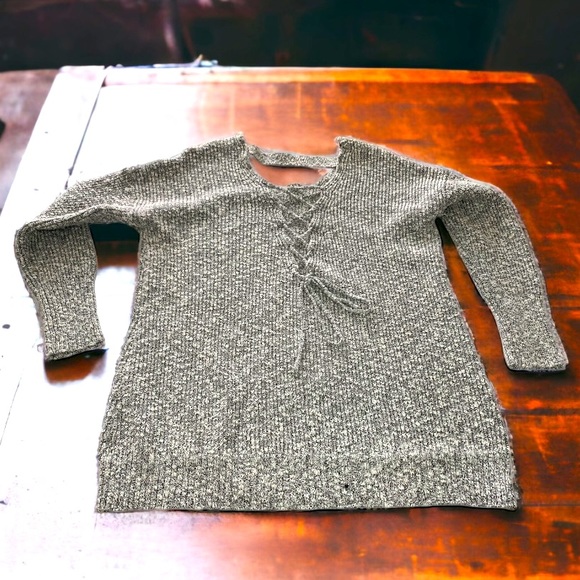 TORRID Cable Pullover Drop Shoulder Tie Back Sweater Grey- Size 1 - Picture 2 of 4
